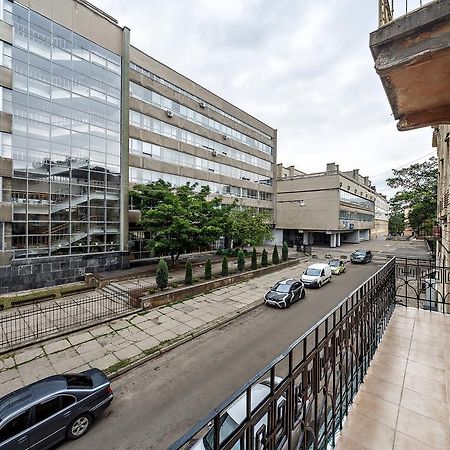 American Apartment Lviv Ngoại thất bức ảnh