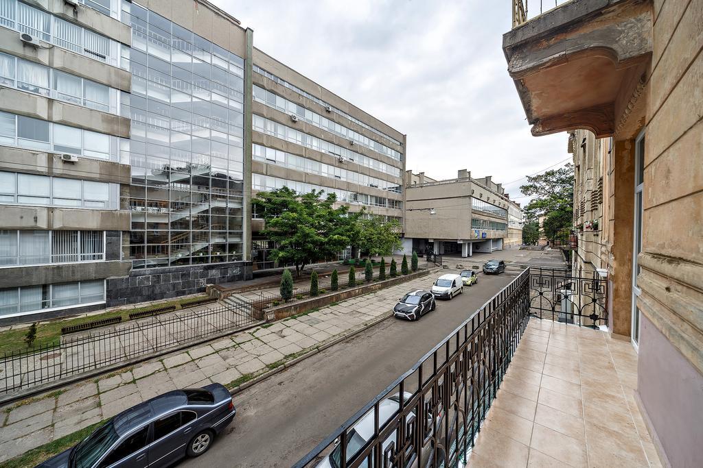 American Apartment Lviv Ngoại thất bức ảnh